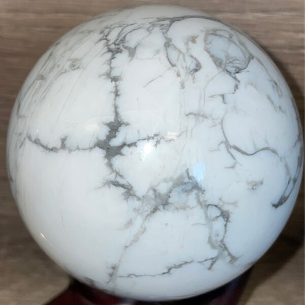 Howlite sphere