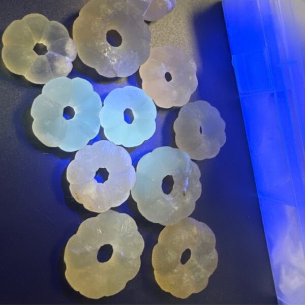 UV Reactive Fluorite Rings