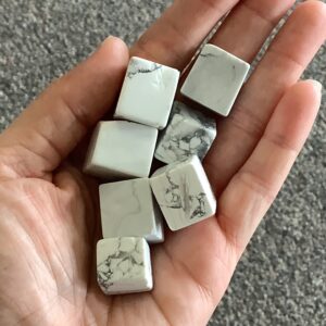 Howlite cube