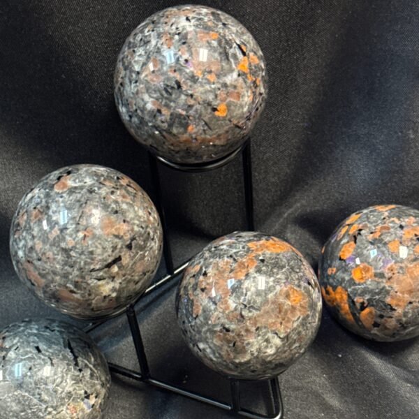 Yooperlite Sphere